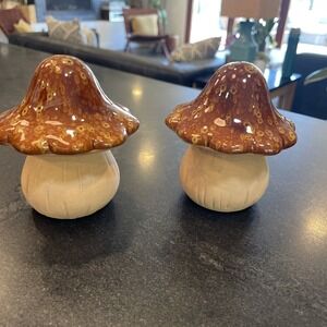 Art Pottery Ceramic Mushroom Sculpture Figures Drip Glaze 4" Indoor/outdoor